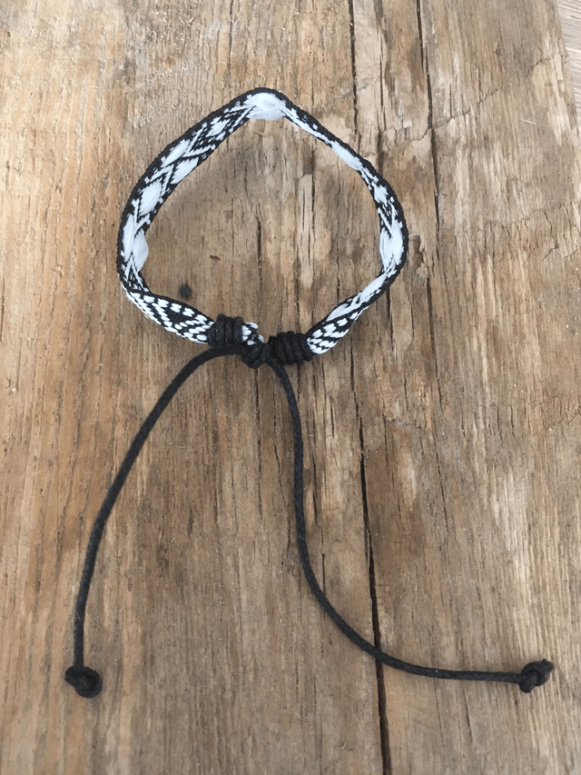 BRACELET RUBAN MOTIF ETHNIQUE